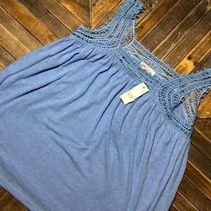 NWT! Gap Tank top